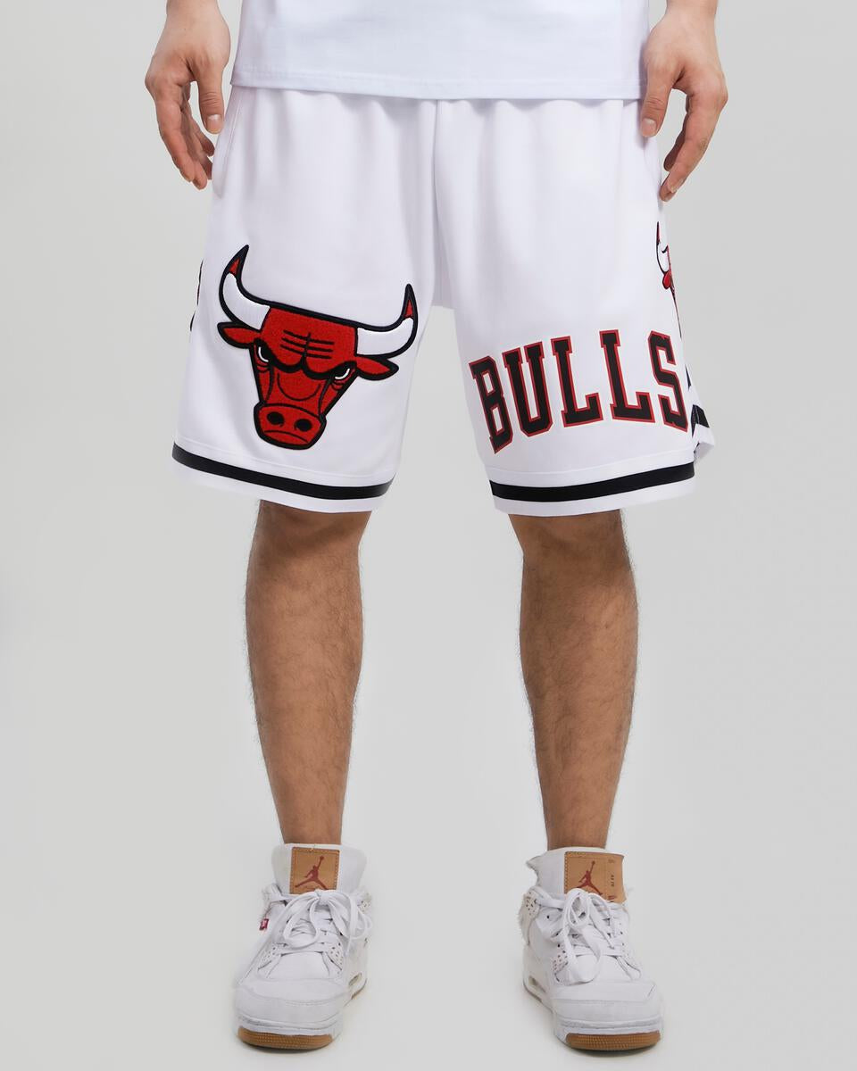 Chicago Bulls Logo Pro Team White Shorts