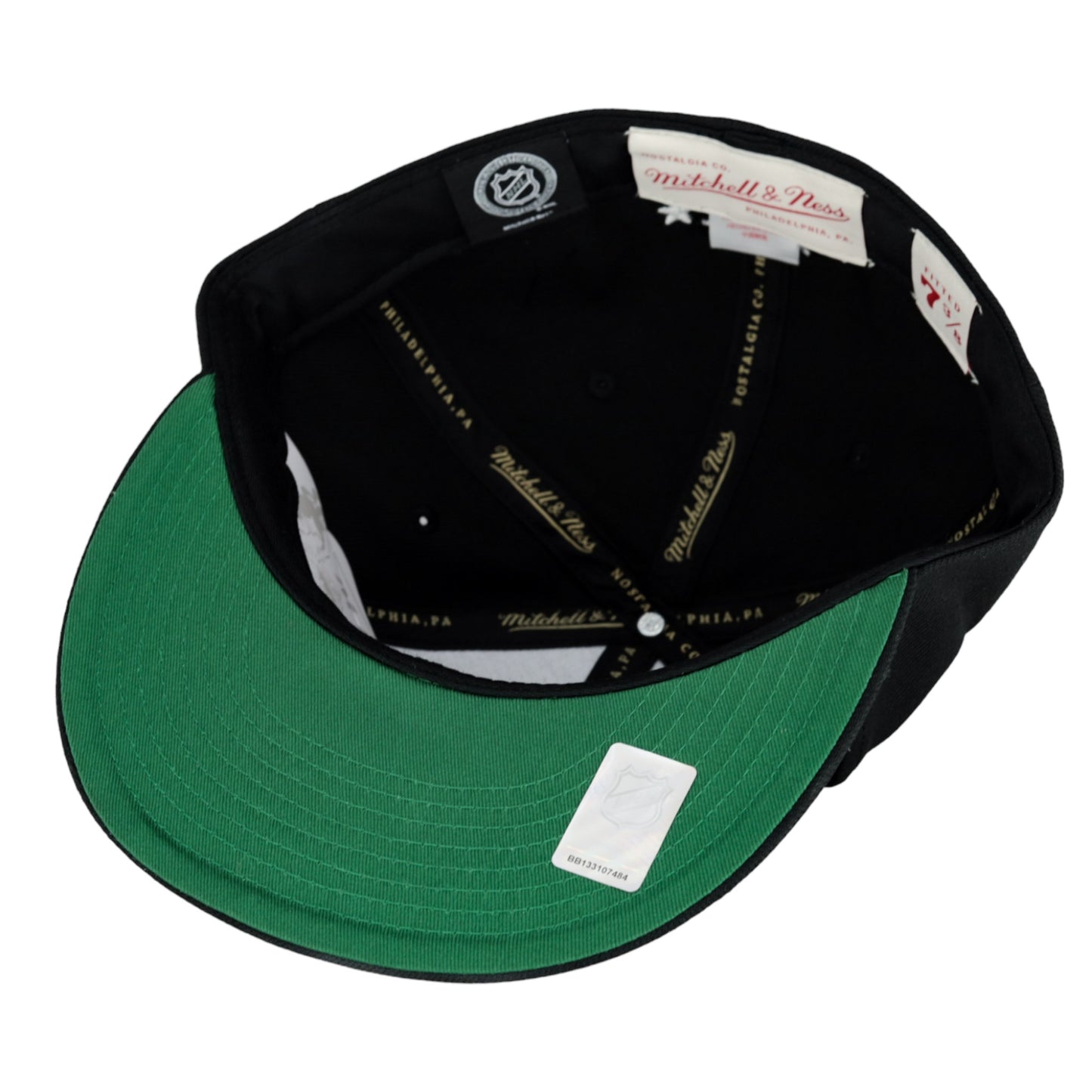 Chicago Blackhawks Blackout Feathers Liberty Mitchell & Ness Fitted Hat