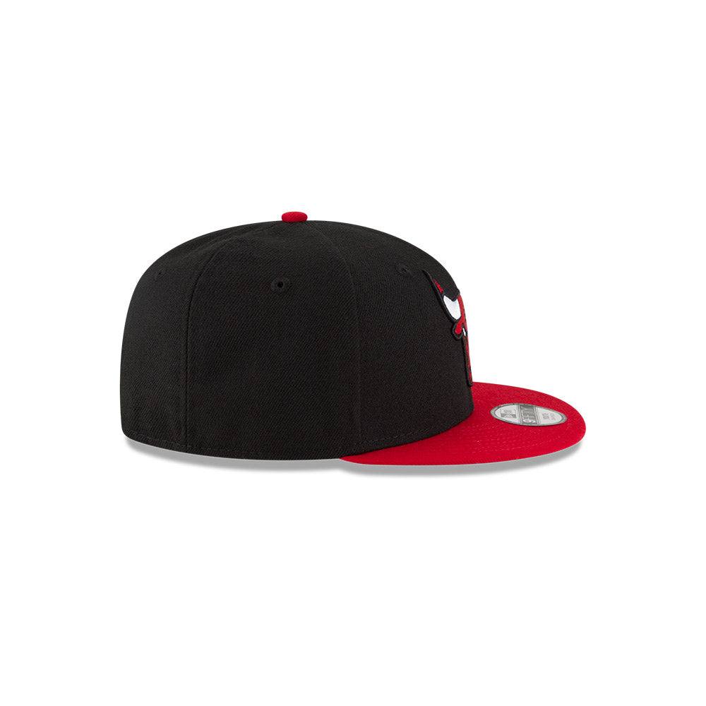 Chicago Bulls Youth Black/Red Snapback Hat