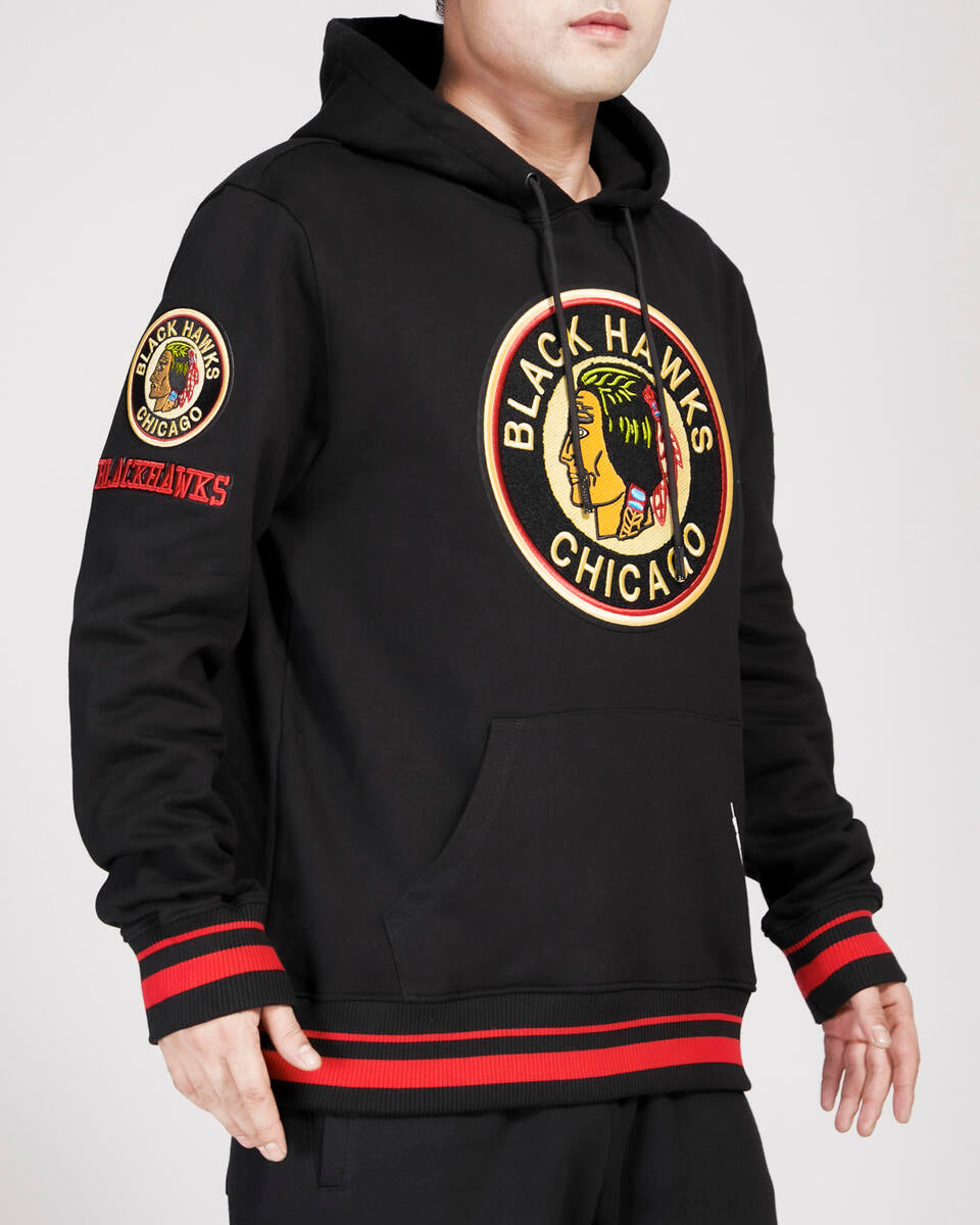 Chicago Blackhawks Pro Standard Black Retro Classic Hoodie