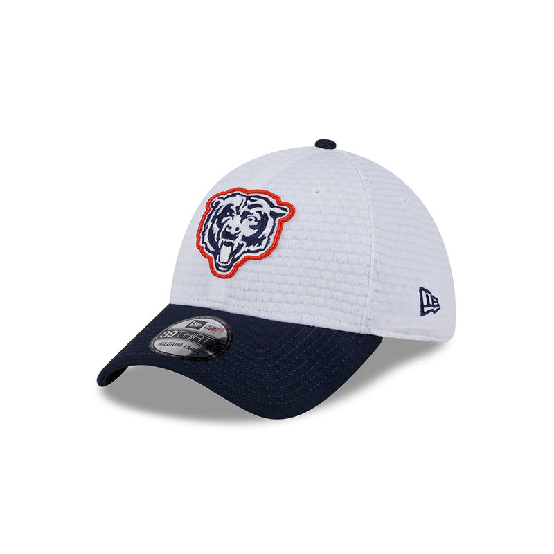 Chicago Bears 2024 New Era Training Camp 39THIRTY Flex Fit Hat