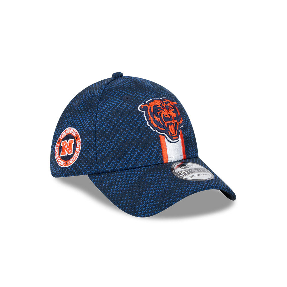 Chicago Bears New Era 39THIRTY 2024 Sideline Flex Fit Hat