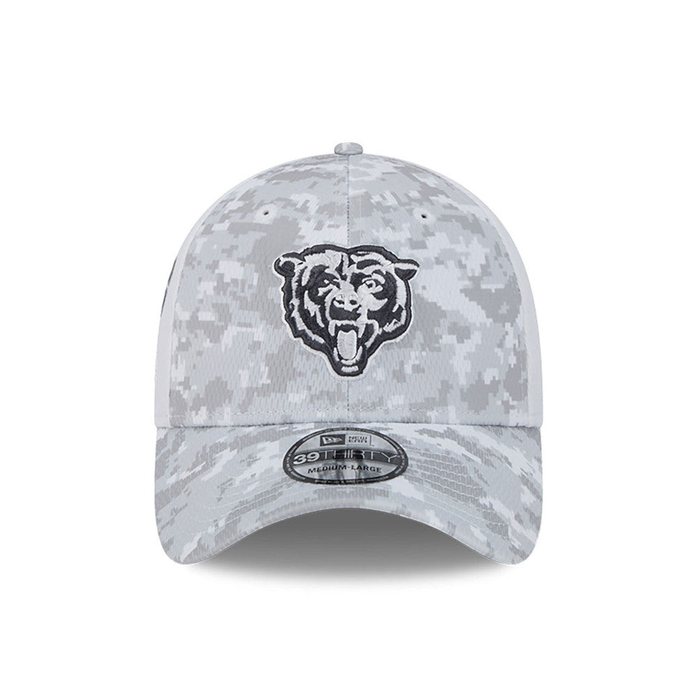 Chicago Bears New Era Arctic Camo/Graphite 2024 Salute To Service 39THIRTY Flex Fit Hat