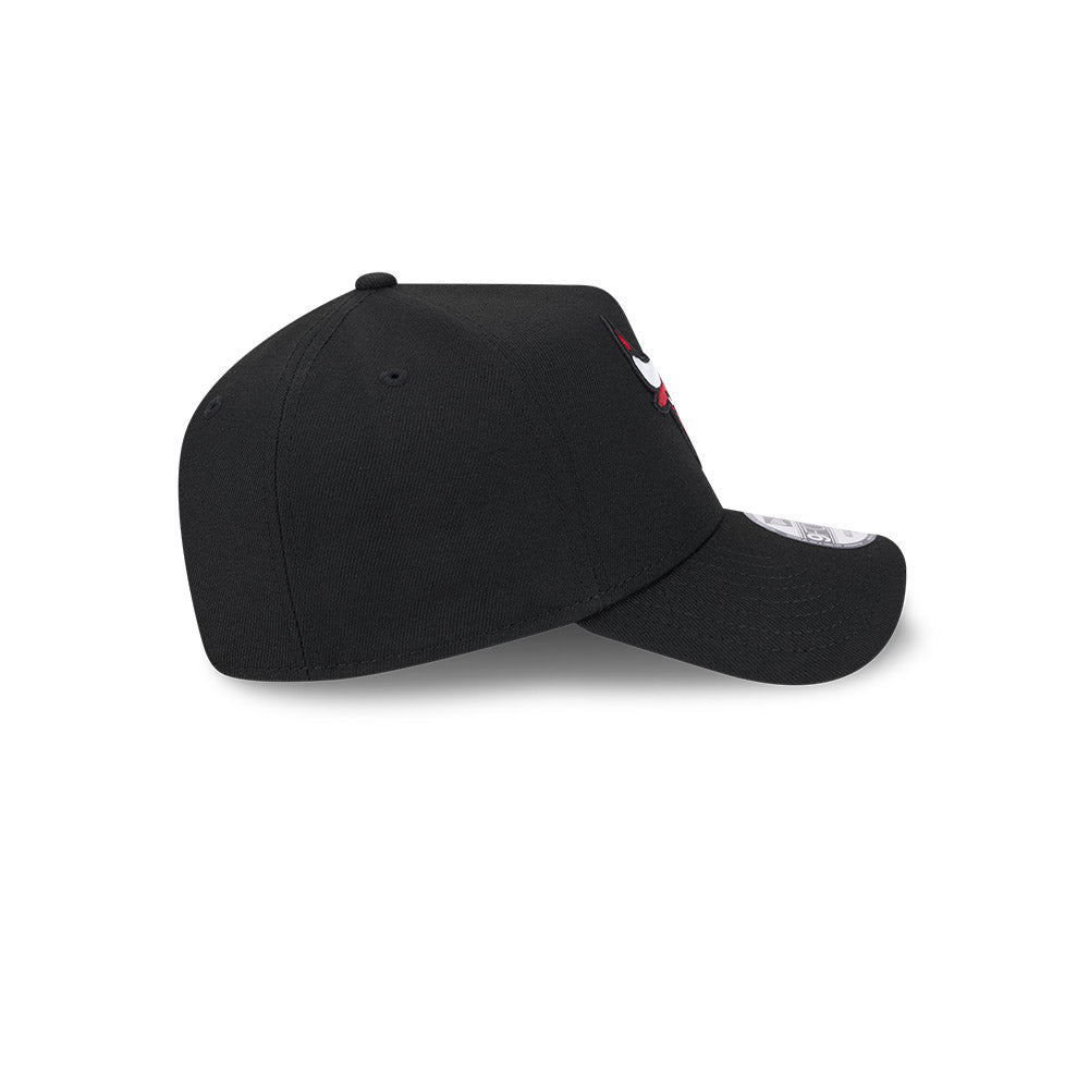 Chicago Bulls New Era 9FORTY Black A-Frame Adjustable Hat