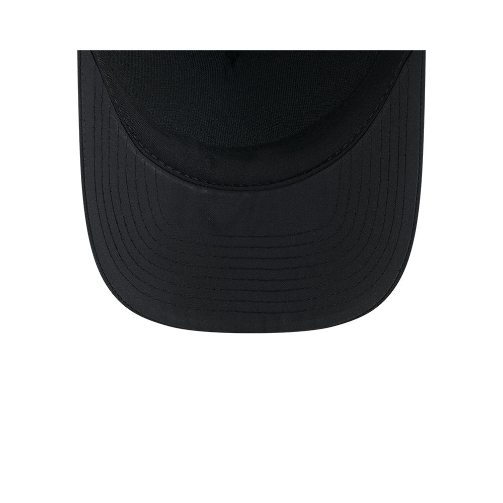 Chicago Cubs New Era 9FORTY Black A-Frame Minimalist Adjustable Trucker Hat