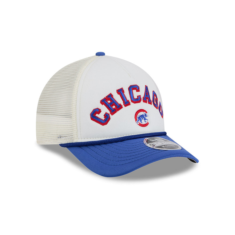 Chicago Cubs New Era 9FORTY Chrome Arch A-Frame Trucker Hat