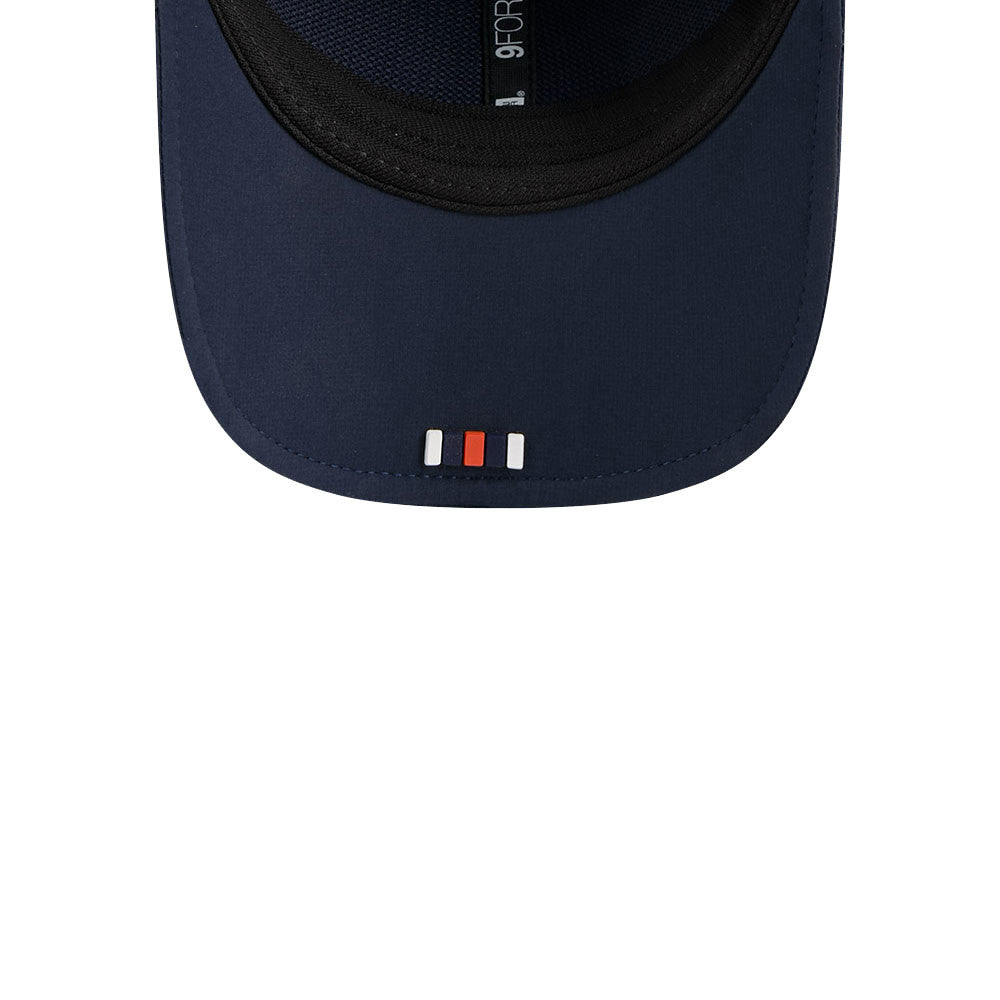 Chicago Bears New Era 2025 Sideline 9FORTY M-Crown Adjustable Hat