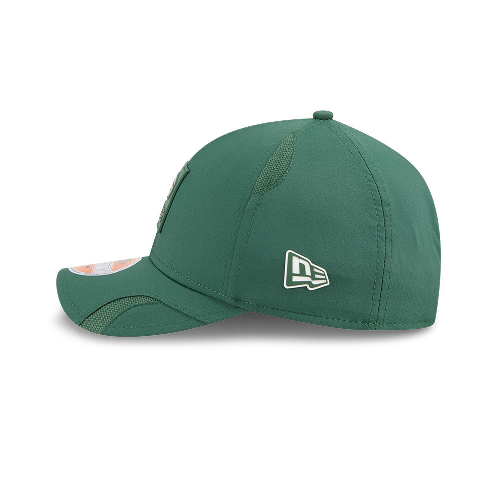 Green Bay Packers New Era 2025 Sideline 9FORTY M-Crown Adjustable Hat