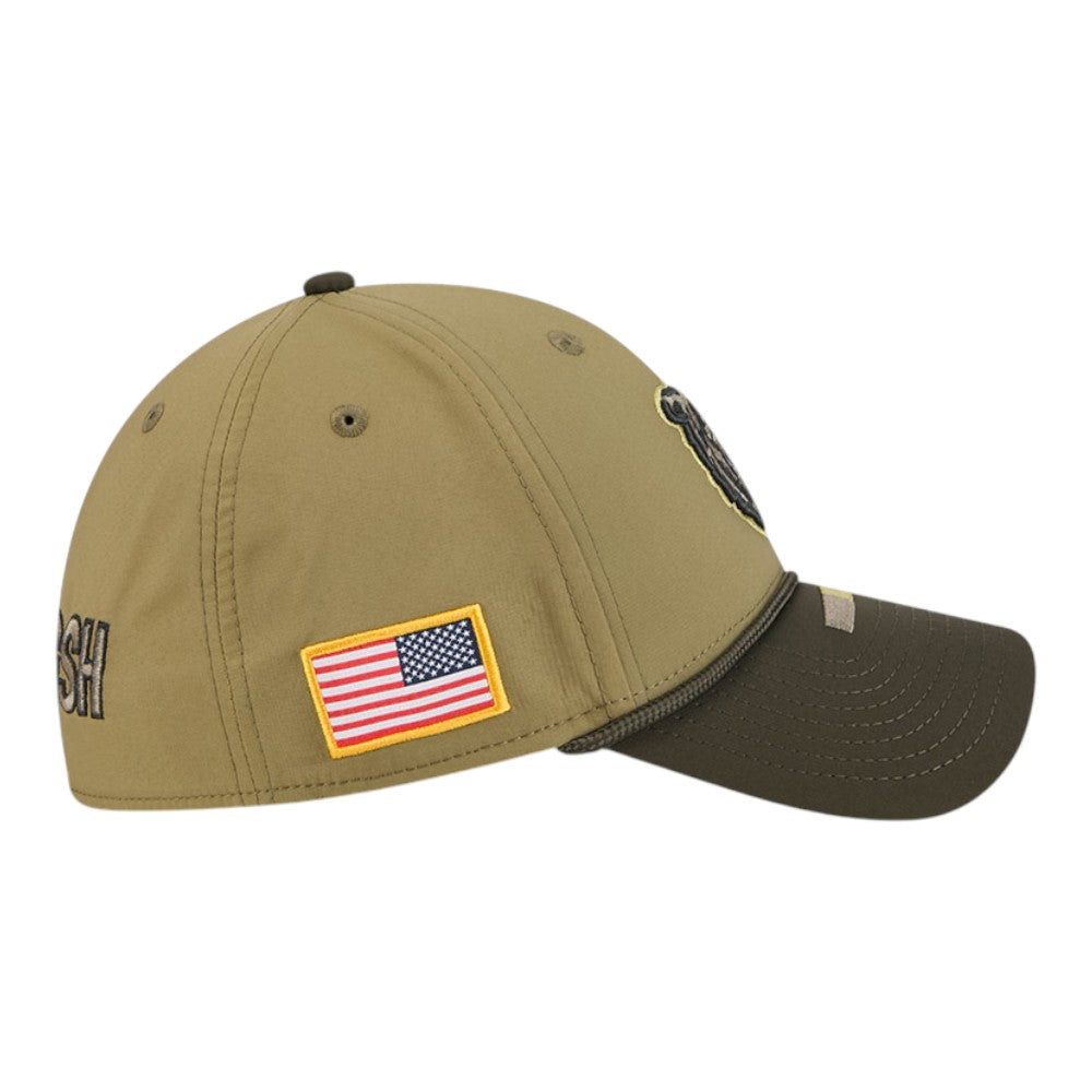 Chicago Bears 2025 Salute To Service New Era 39THIRTY Flex-Fit Hat
