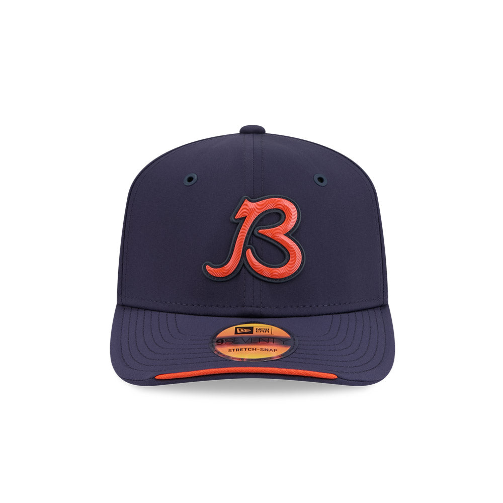 Chicago Bears 2026 Sideline B New Era 9SEVENTY Stretch-Snap Adjustable Hat