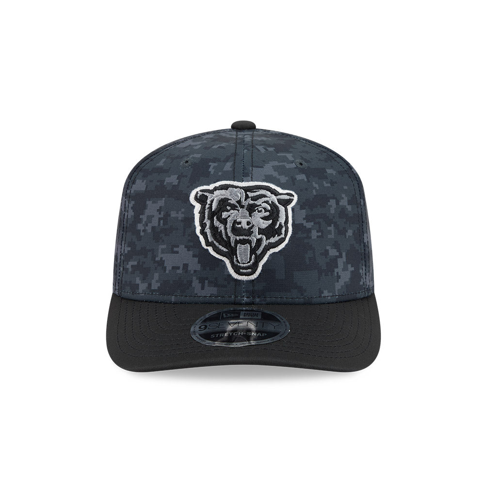 Chicago Bears New Era 2026 Salute To Service 9SEVENTY Stretch-Snap Adjustable Hat