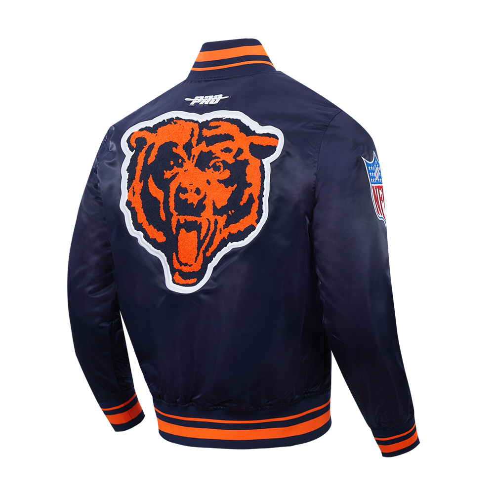 Chicago Bears Pro Standard Navy Satin Retro Classic Jacket