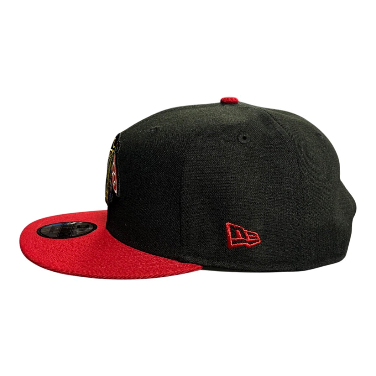 Chicago Blackhawks Black/Red Two Toned New ERa 9FIFTY Snapback Hat