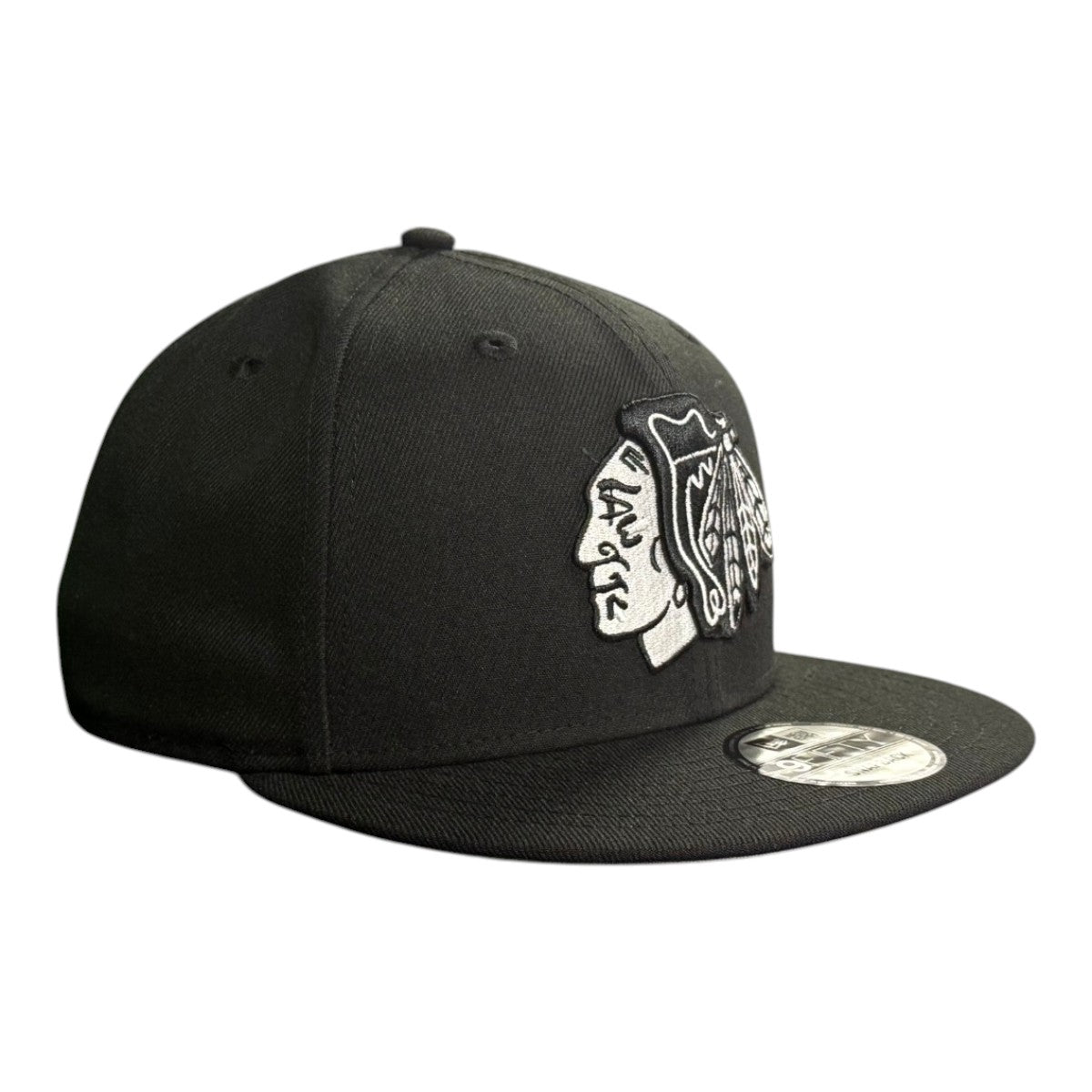 Chicago Blackhawks New Era Black White 9FIFTY Snapback Hat