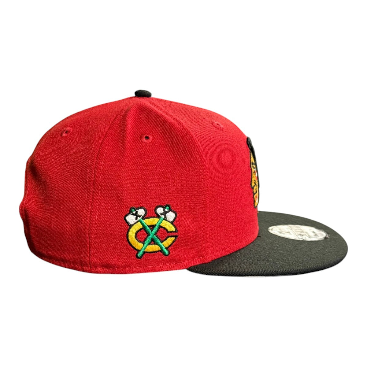 Chicago Blackhawks Red/Black Two Toned New Era 9FIFTY Snapback Hat