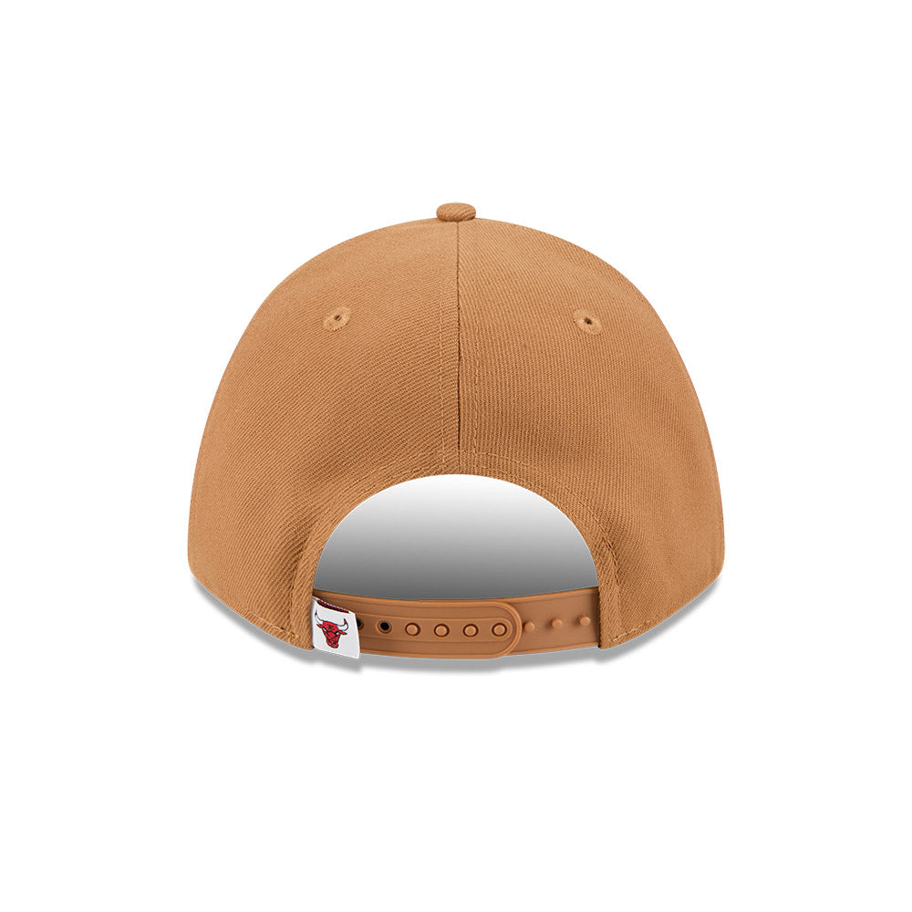Chicago Bulls New Era 9FORTY M-Crown LBZ Khaki Adjustable Hat