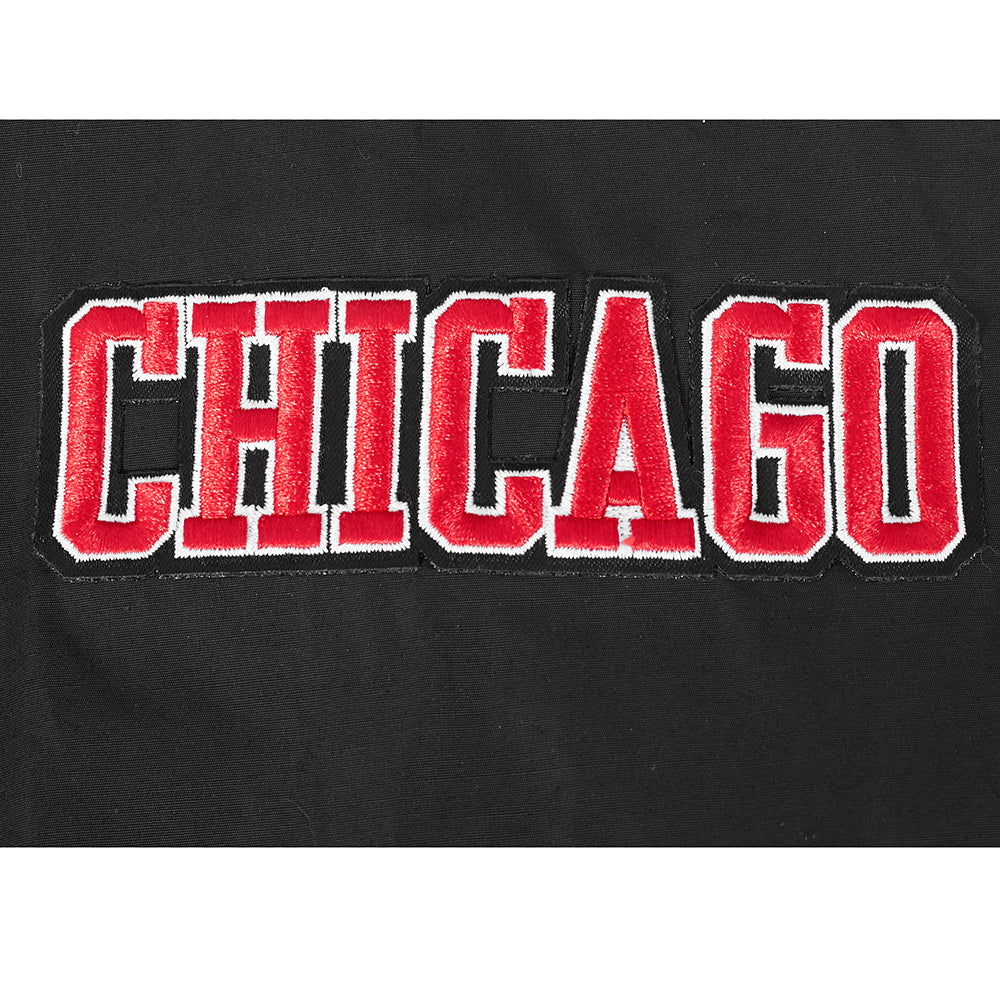 Chicago Bulls Pro Standard Men's Black Classic Woven Full Zip Hoodie