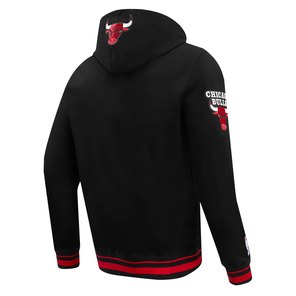 Chicago Bulls Pro Standard Men's Black Script Tail Ribbed Fleece Hoodie