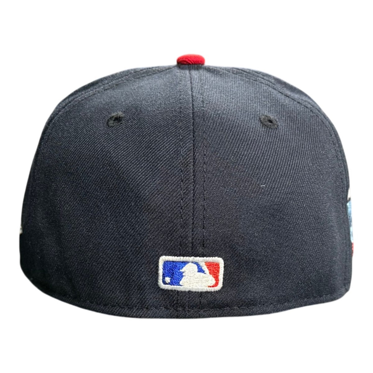Chicago Cubs New Era 59FIFTY Navy Rock Bear Fitted Hat