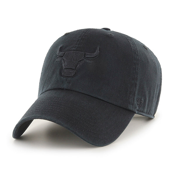 Chicago Bulls Black On Black '47 Adjustable Clean Up Hat