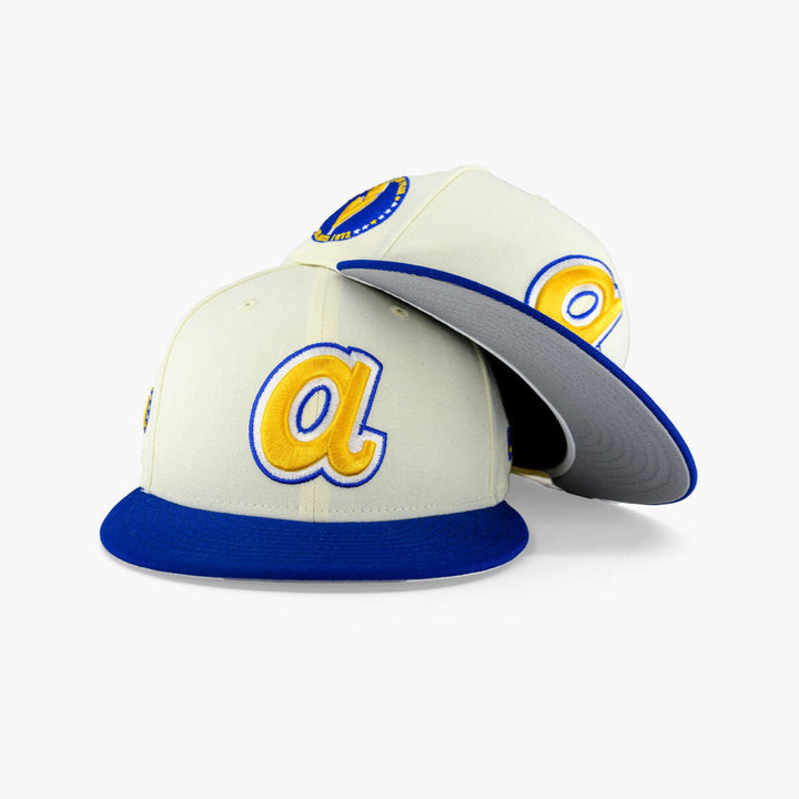 NEW ERA 59FIFTY MLB ATLANTA BRAVES CHROME WHITE / GREY UV FITTED CAP
