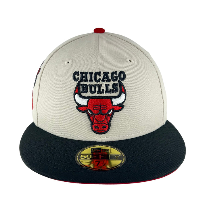 New Era Chicago Bulls 59FIFTY Fitted Hat Black/White 7 3/8