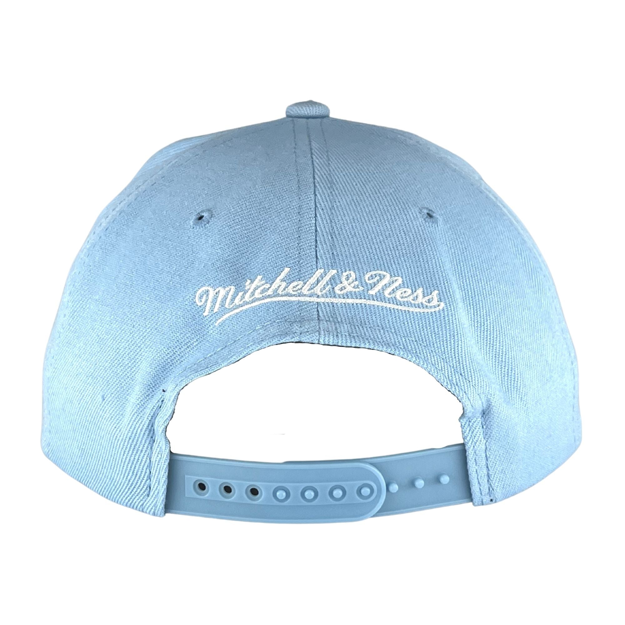 Light blue sales snapback hat