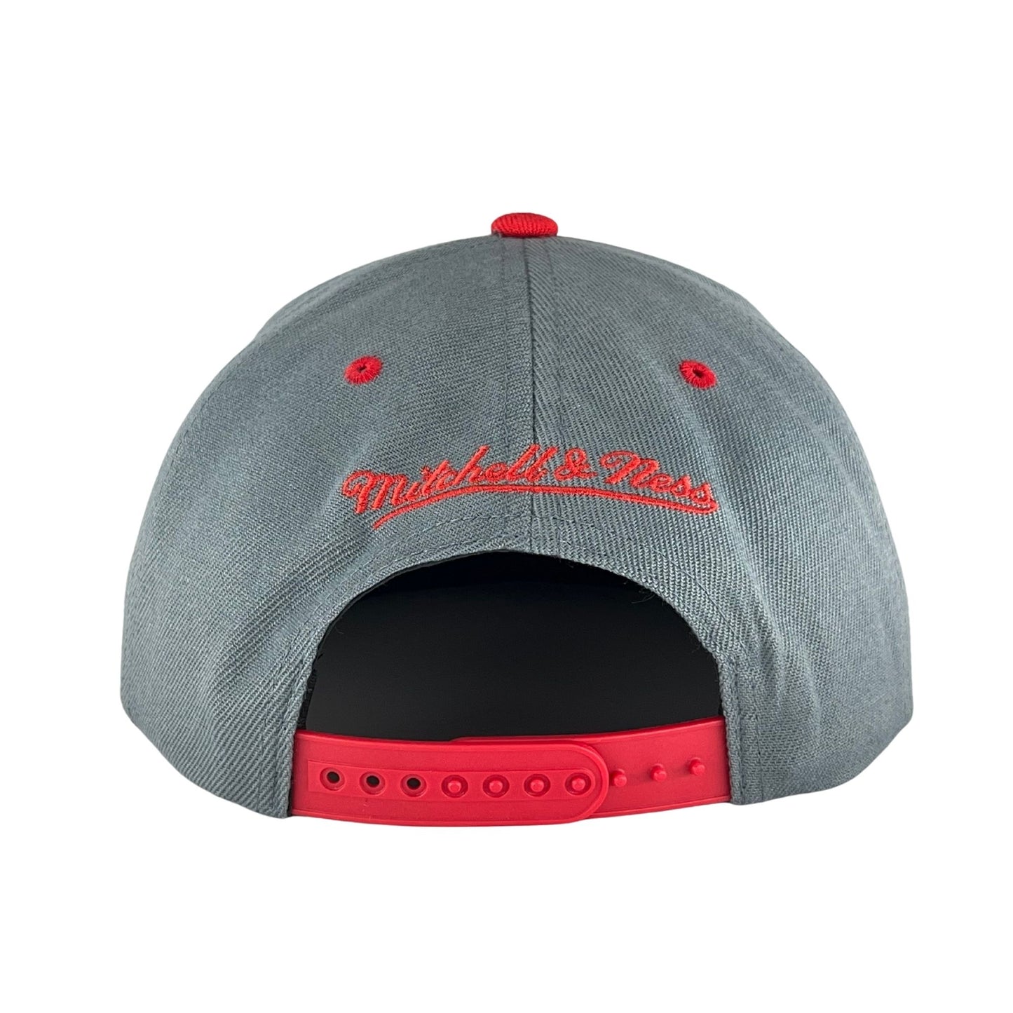 Chicago Bulls Grey/Red Snapback Hat