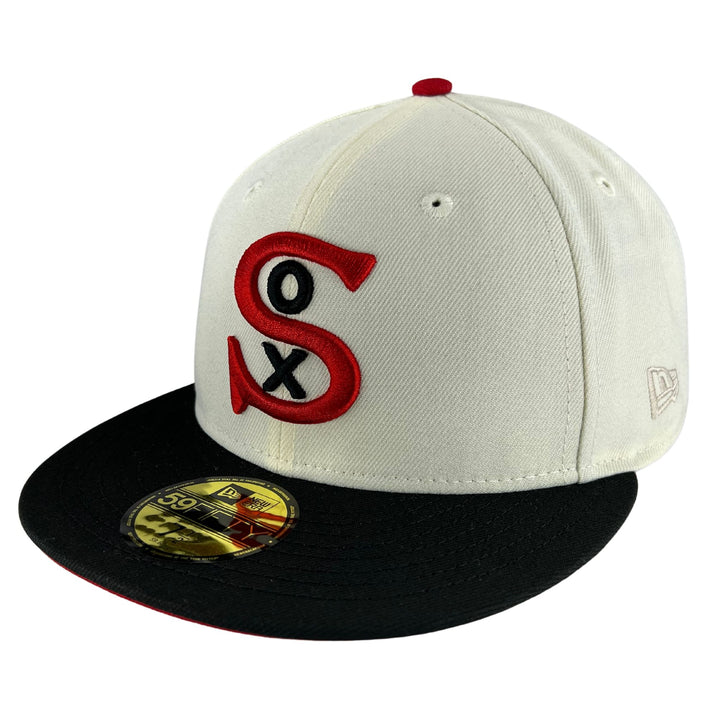 Men's Chicago White Sox New Era Black Side Patch 59FIFTY Fitted Hat