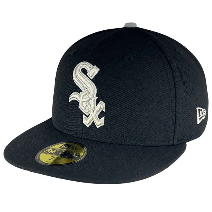 Men's Chicago White Sox New Era Black Side Patch 59FIFTY Fitted Hat