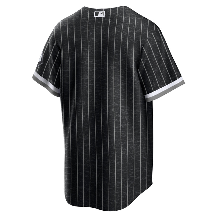 Chicago White Sox: We want the pinstripe vests back