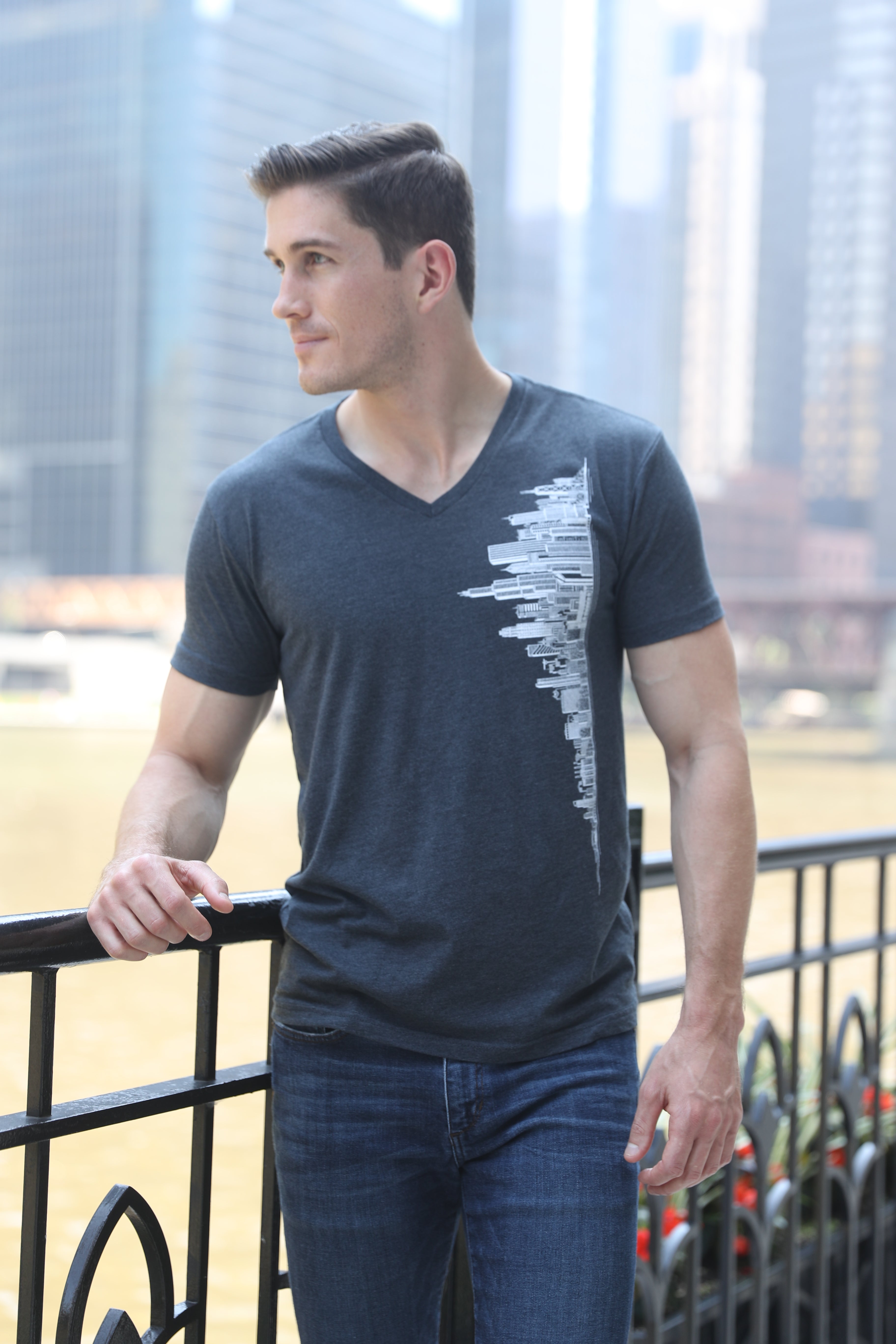 Chicago Skyline T-shirt Design | Essential T-Shirt