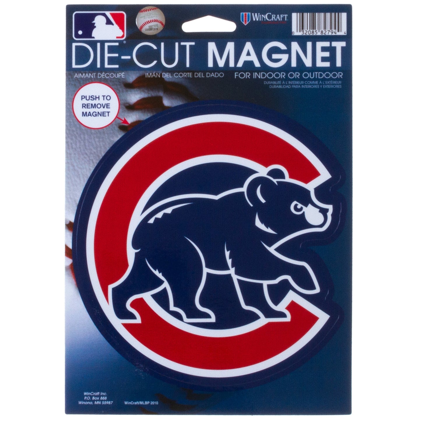 Chicago Cubs Crawl Bear Indoor/Outdoor Die-Cut Magnet